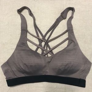 Victoria’s Secret sport bra